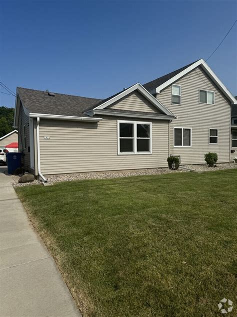 oshkosh townhomes for rent|duplex rentals in oshkosh wi.